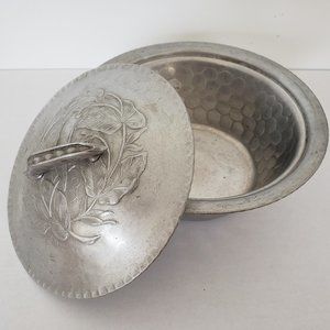 Everlast Aluminum hammer-forged Bowl and Lid